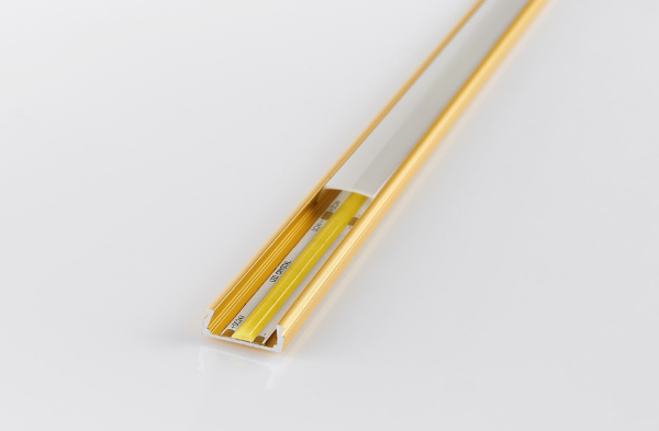 Алюминиевый профиль 15*6мм, L=2м в компл. с мат. экраном, золото LR39-МGL
